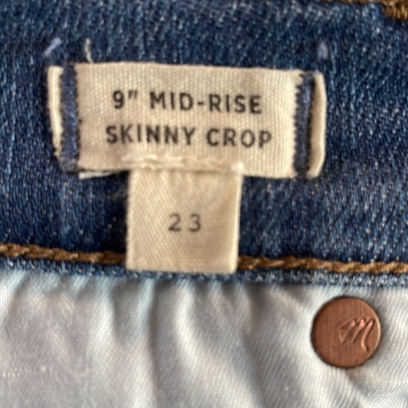 EUC Madewell 9” Mid Rise Skinny Crop. SZ 23 - Picture 9 of 11